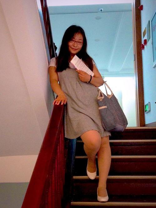 我和女友的丝袜性事,我们的私密浪漫之旅