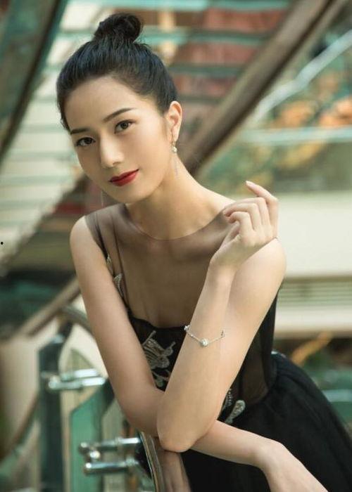 女演员彭杨的老公,揭秘女演员与神秘老公的幸福生活